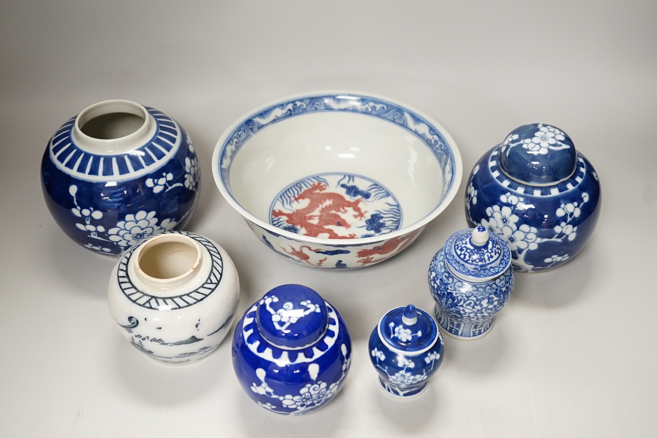 A quantity of various Chinese ceramics including blue and white jars, a ‘dragon’ bowl etc.